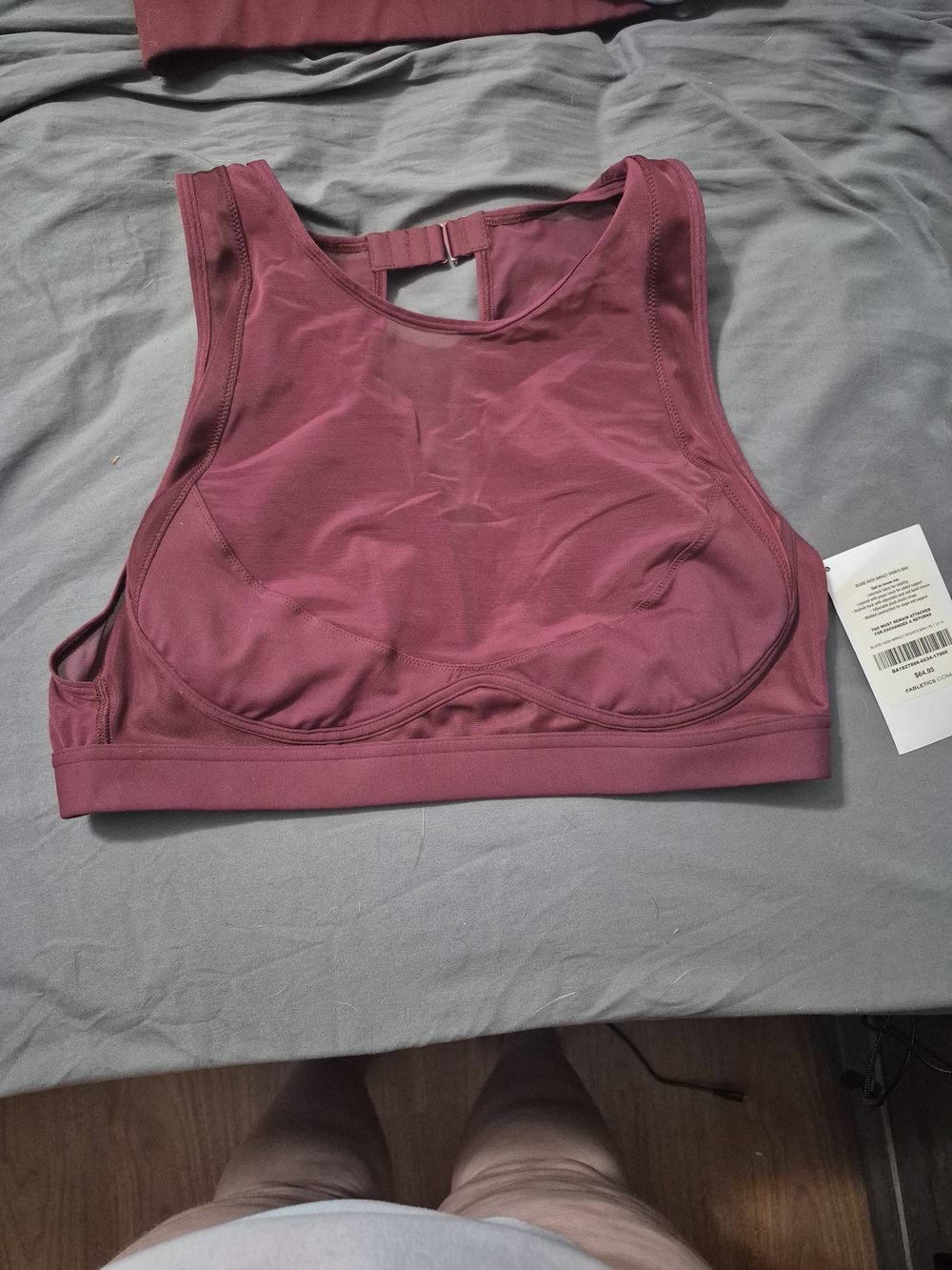 High-Neck Sports Bra